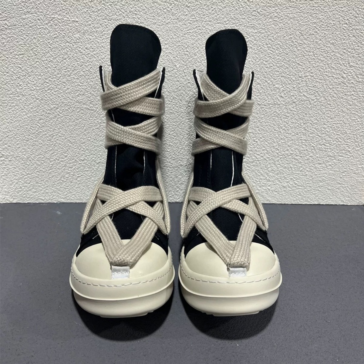 Brand Men Sneakers Jumbo Laces - Art Craft Jumbo บทวิจารณ์และราคา