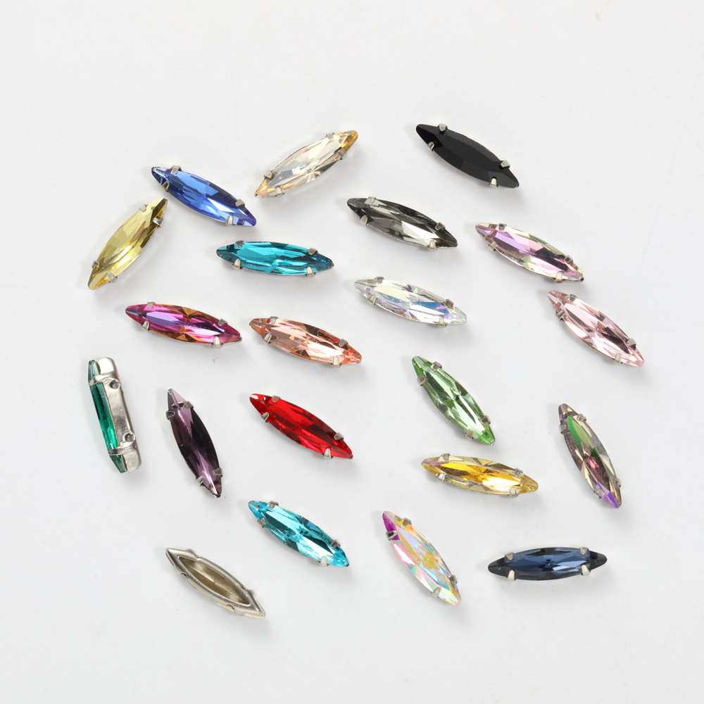 4x15mm K9 Glass Navette Crysta - Art Craft Horse บทวิจารณ์และราคา