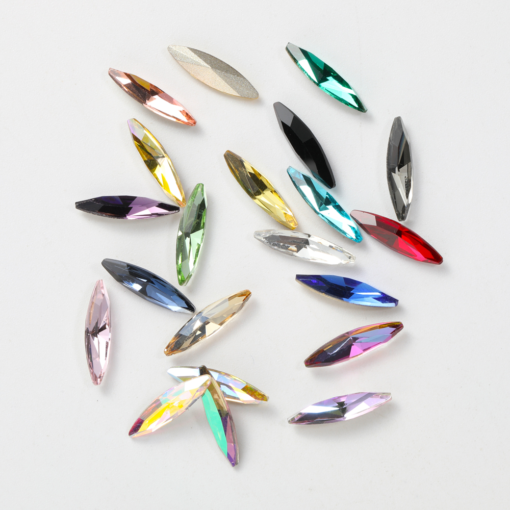 4x15mm Horse Eye Rhinestones K - Art Craft Horse บทวิจารณ์และราคา